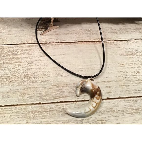 Eagle Necklace - Picture 5 of 7